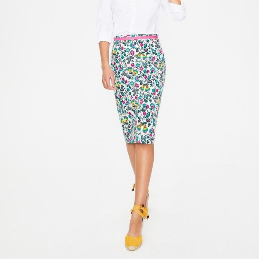 Boden Ivory Exotic Garden Modern Pencil Skirt Size 2P Petite